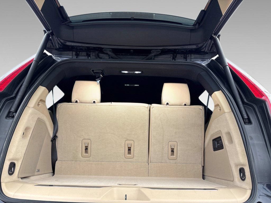 2023 Cadillac Escalade 4WD Premium Luxury