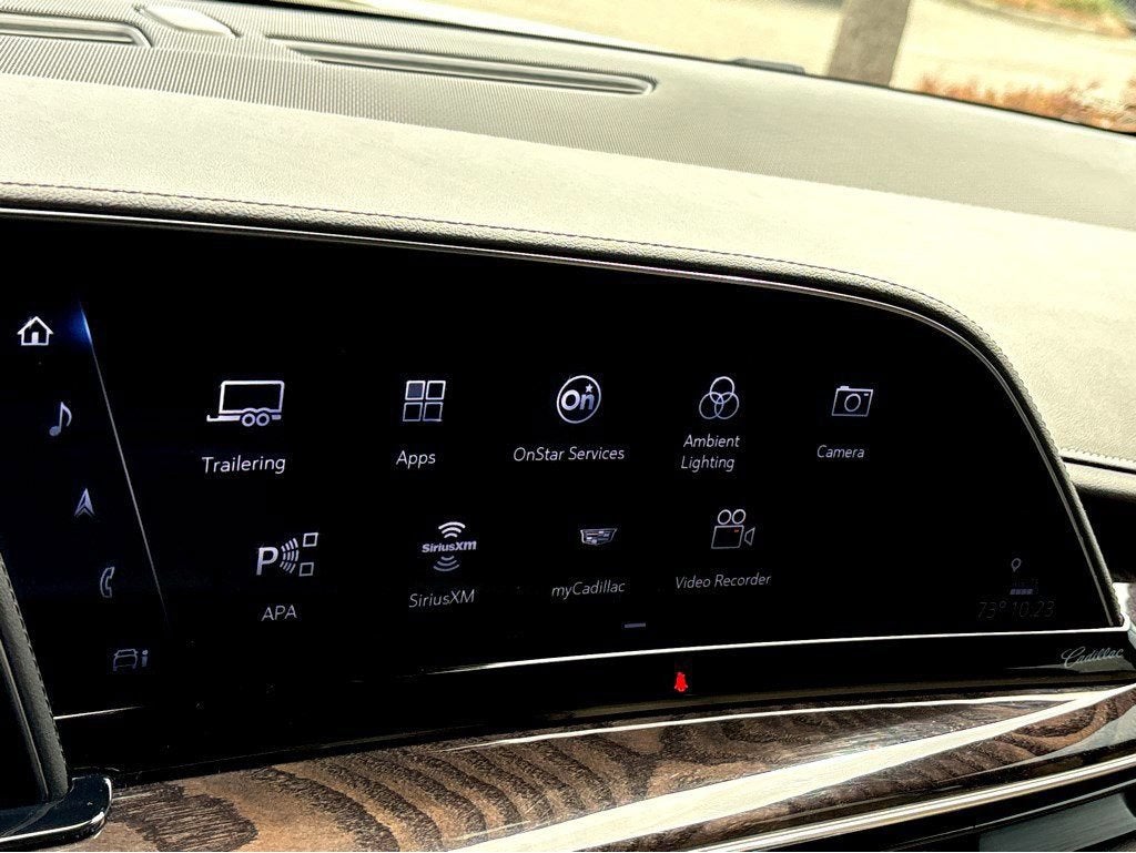 2023 Cadillac Escalade 4WD Premium Luxury