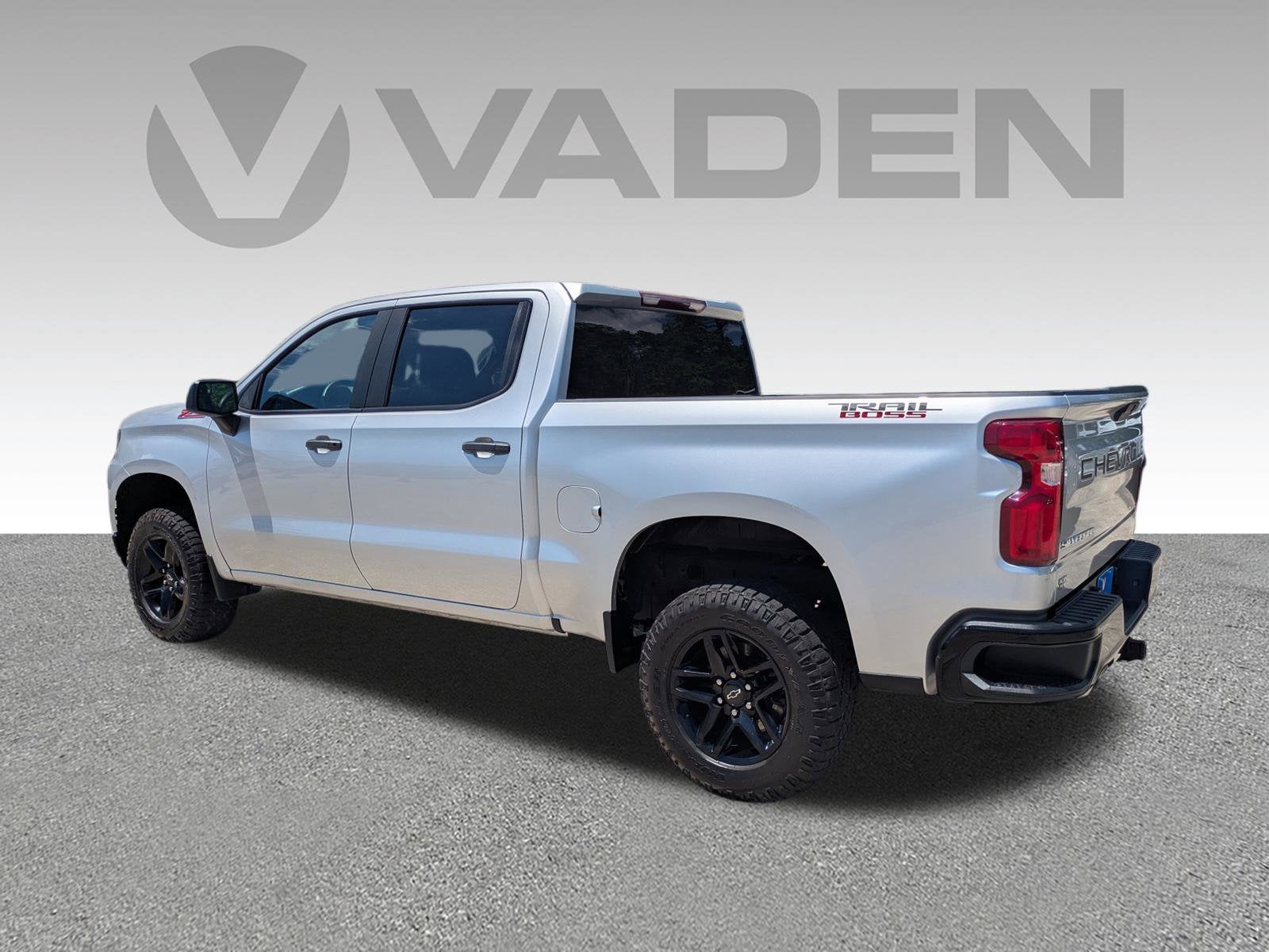 2020 Chevrolet Silverado 1500 Custom Trail Boss