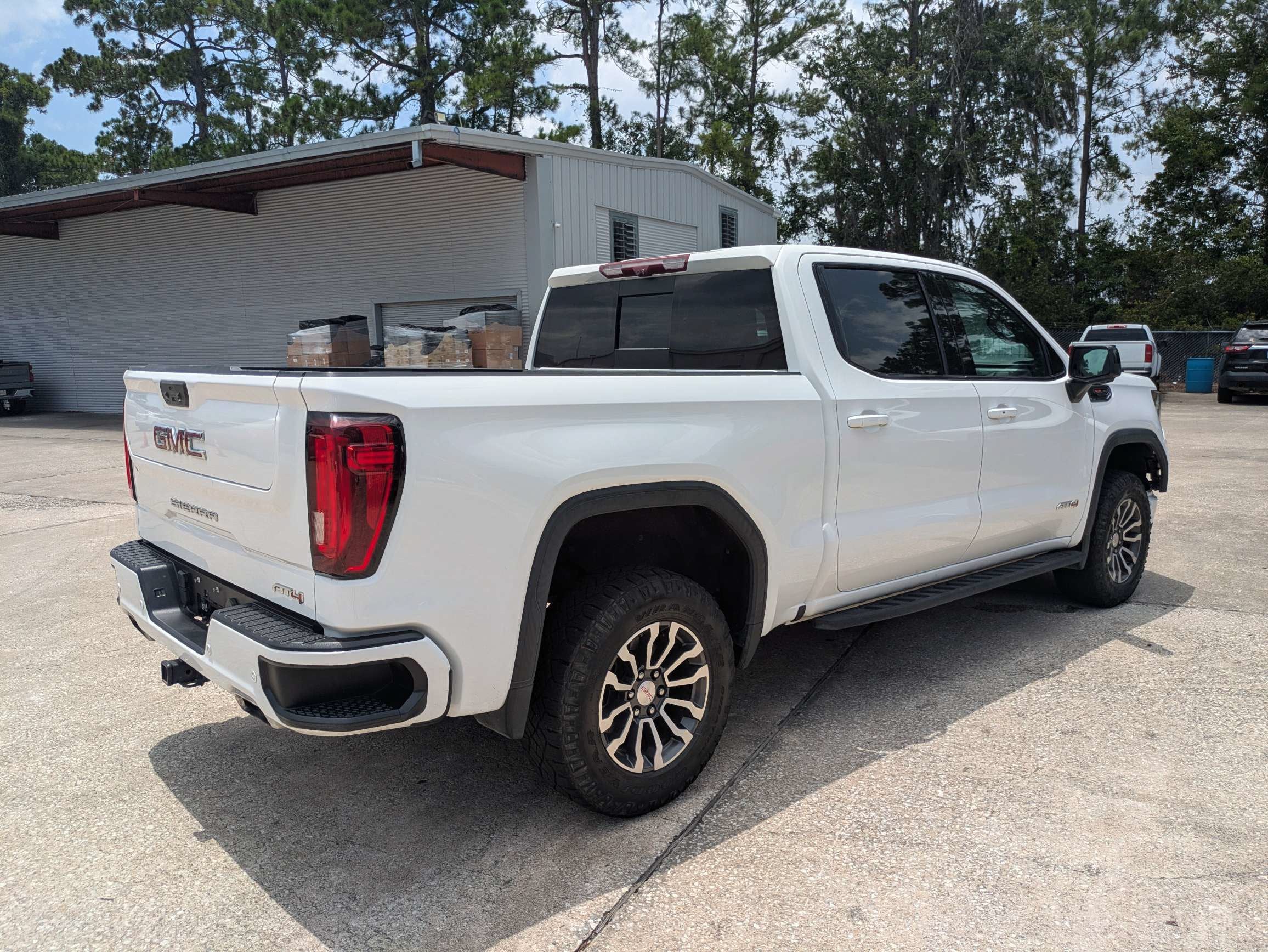 2022 GMC Sierra 1500 AT4