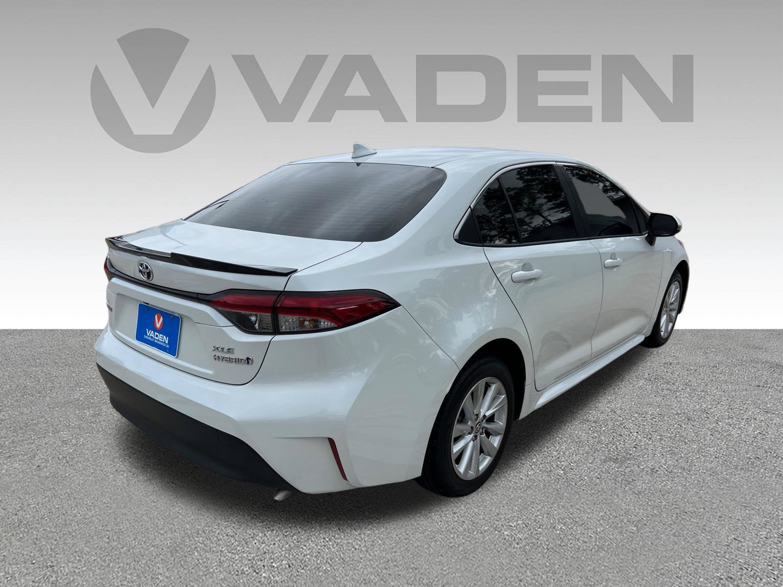 2024 Toyota Corolla Hybrid XLE