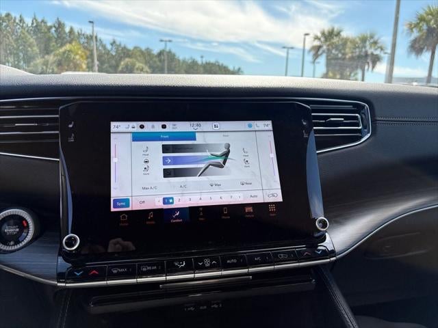 2024 Jeep Wagoneer L Series II 4x4