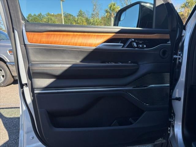 2024 Jeep Grand Wagoneer L Series III 4x4