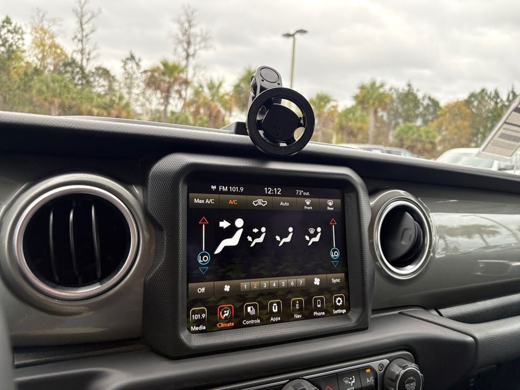 2023 Jeep Gladiator Overland 4x4