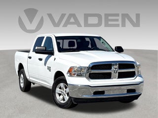 2023 RAM 1500 Classic SLT Crew Cab 4x4 5'7' Box
