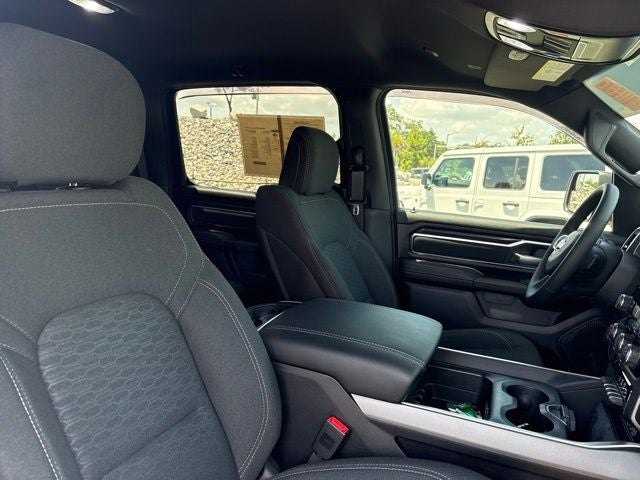 2026 RAM 1500 Big Horn Crew Cab 4x4 5'7' Box