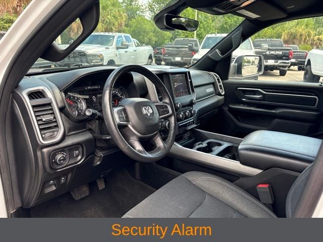 2020 RAM 1500 Big Horn Crew Cab 4x4 5'7' Box