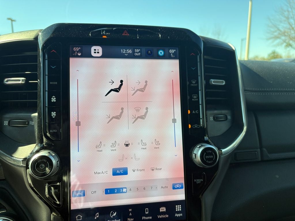 2025 RAM 1500 Laramie Crew Cab 4x4 5'7' Box