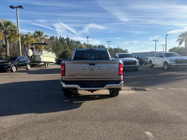 2025 RAM 1500 Laramie Crew Cab 4x4 5'7' Box