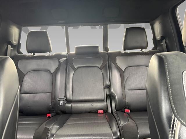 2019 RAM 1500 Laramie Crew Cab 4x4 5'7' Box