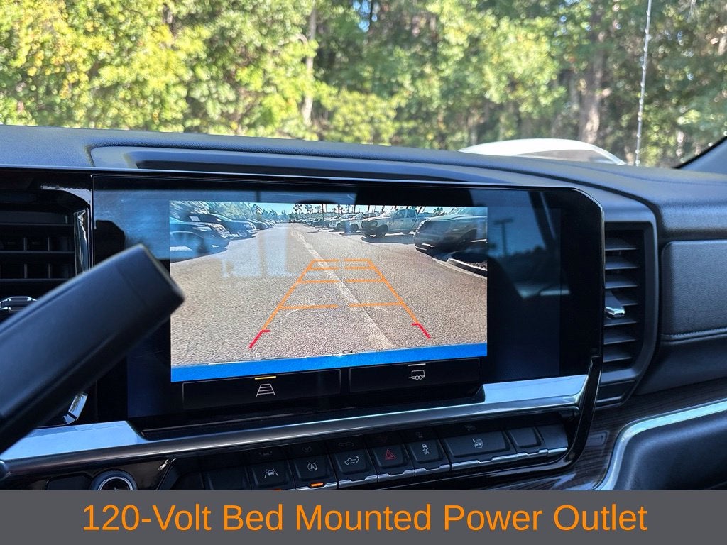 2023 Chevrolet Silverado 1500 2WD Crew Cab Short Bed LT