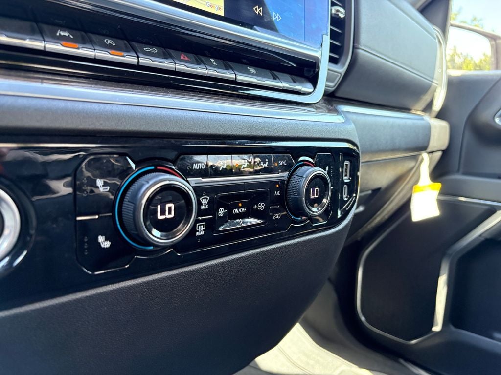 2024 Chevrolet Silverado 1500 4WD Double Cab Standard Bed RST