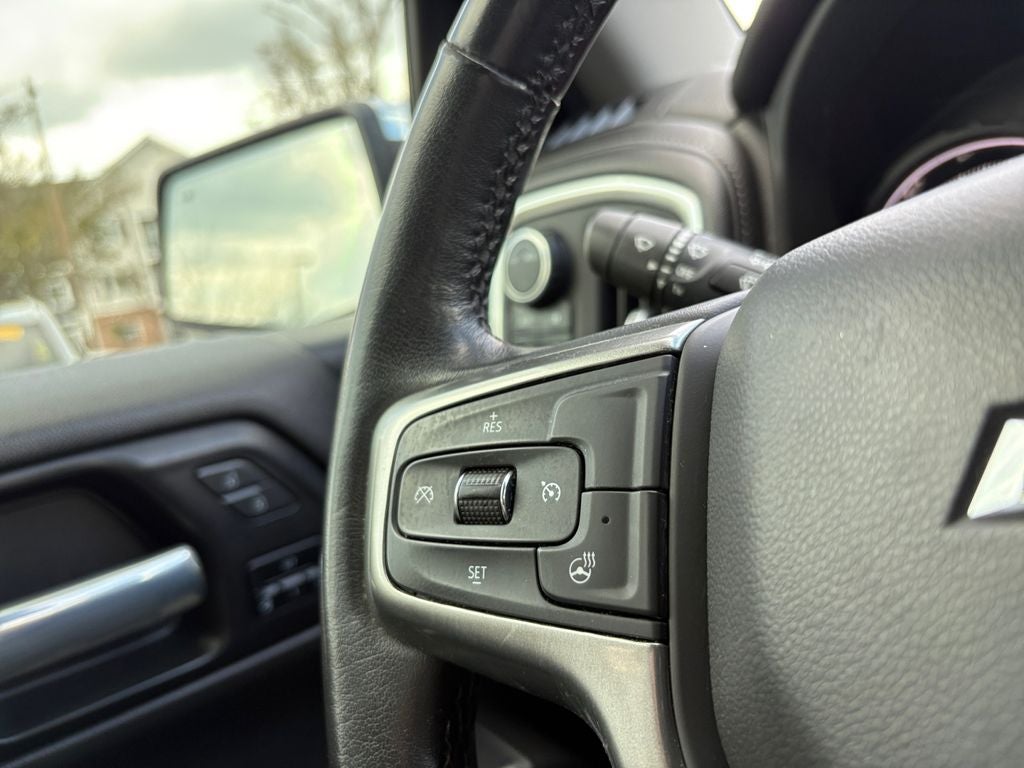 2021 Chevrolet Silverado 1500 4WD Crew Cab Short Bed LTZ