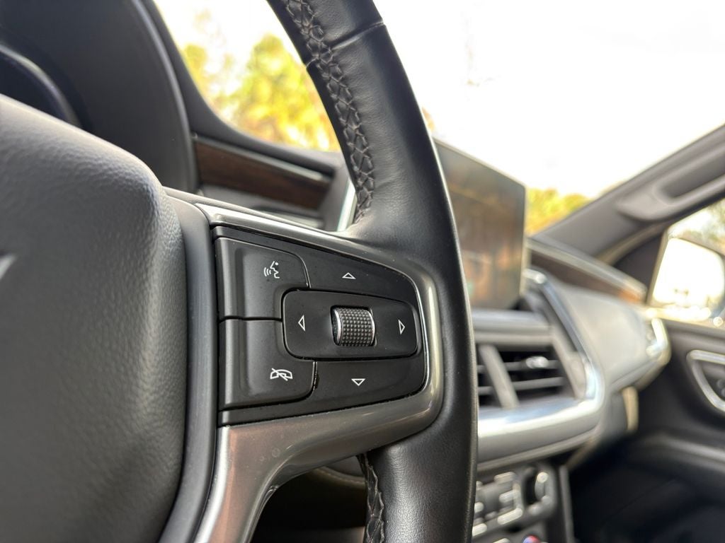 2023 Chevrolet Suburban 2WD Premier