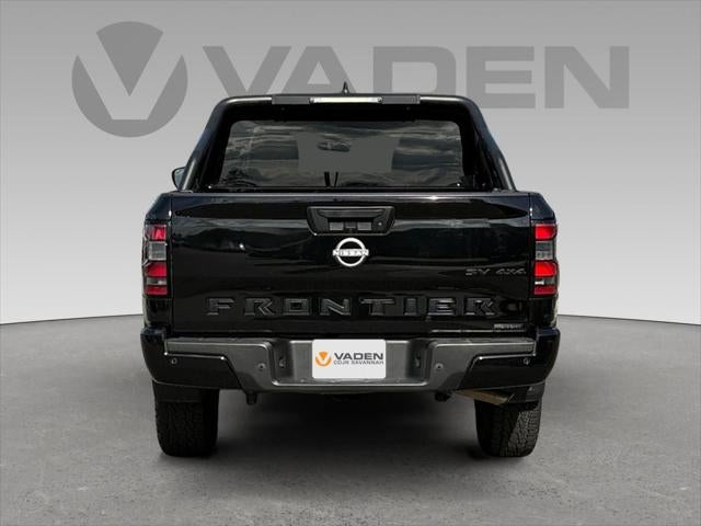2023 Nissan Frontier Crew Cab SV 4x4