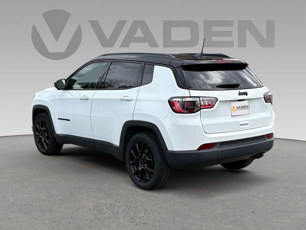2022 Jeep Compass Altitude FWD