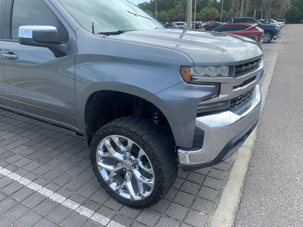 2021 Chevrolet Silverado 1500 4WD Crew Cab Short Bed LT