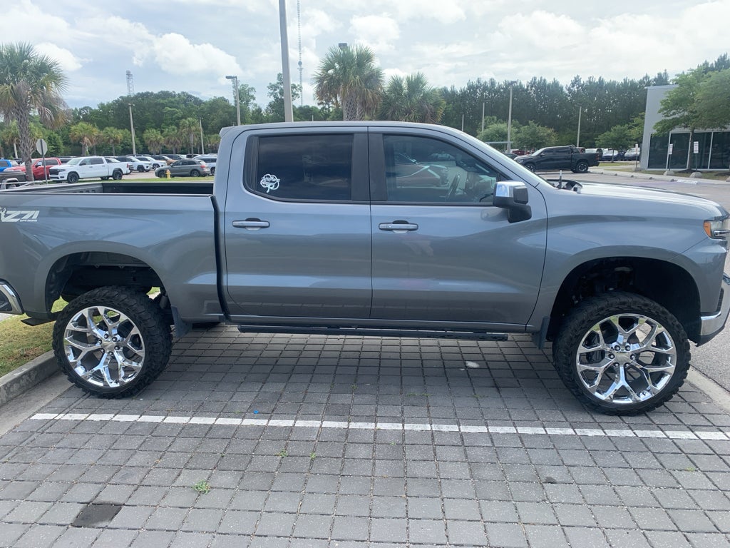 2021 Chevrolet Silverado 1500 4WD Crew Cab Short Bed LT