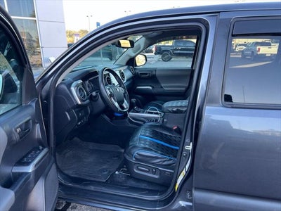 2022 Toyota Tacoma SR5 V6