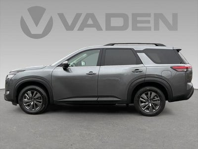 2025 Nissan Pathfinder SV FWD