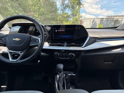 2026 Chevrolet Trax FWD LT