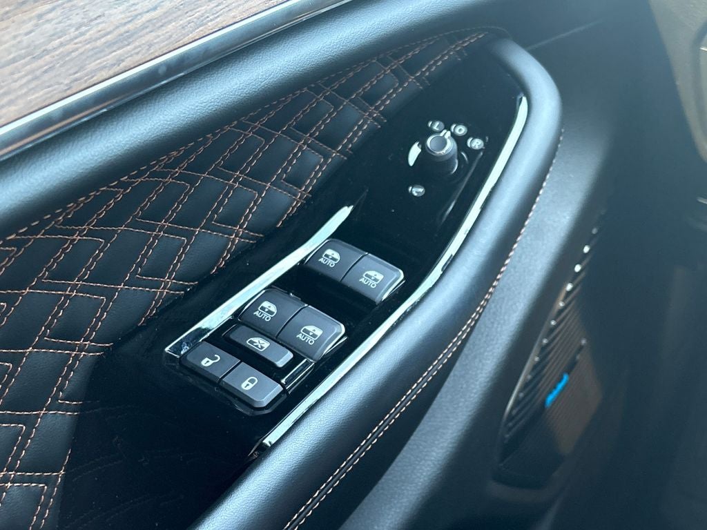 2023 Jeep Grand Cherokee Summit 4xe