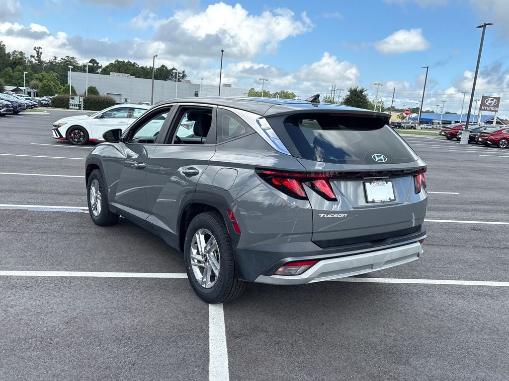 2025 Hyundai Tucson SE