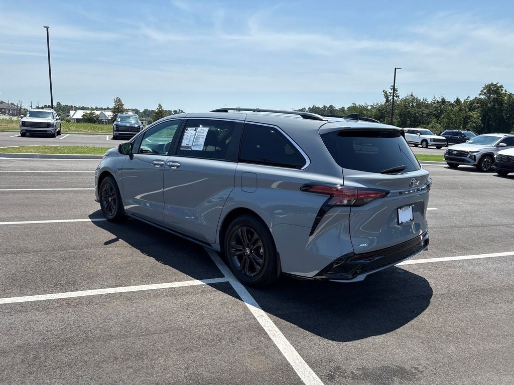 2024 Toyota Sienna XSE 7 Passenger