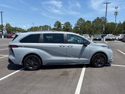 2024 Toyota Sienna XSE 7 Passenger