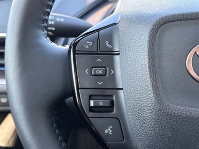2025 Toyota Prius XLE