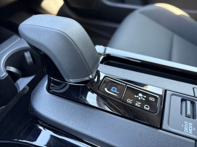 2025 Toyota Prius XLE