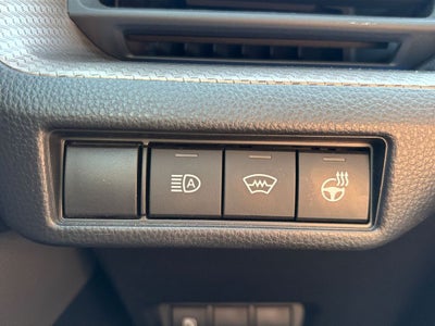 2025 Toyota Prius XLE