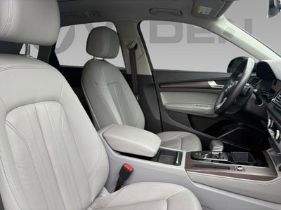 2022 Audi Q5 S line Premium Plus