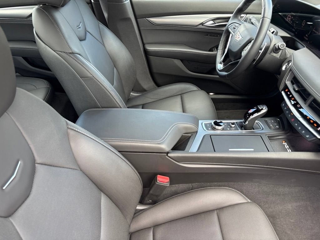 2025 Cadillac CT5 Premium Luxury