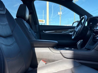 2023 Cadillac XT6 Premium Luxury