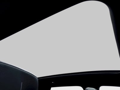 2025 Cadillac LYRIQ Luxury 2