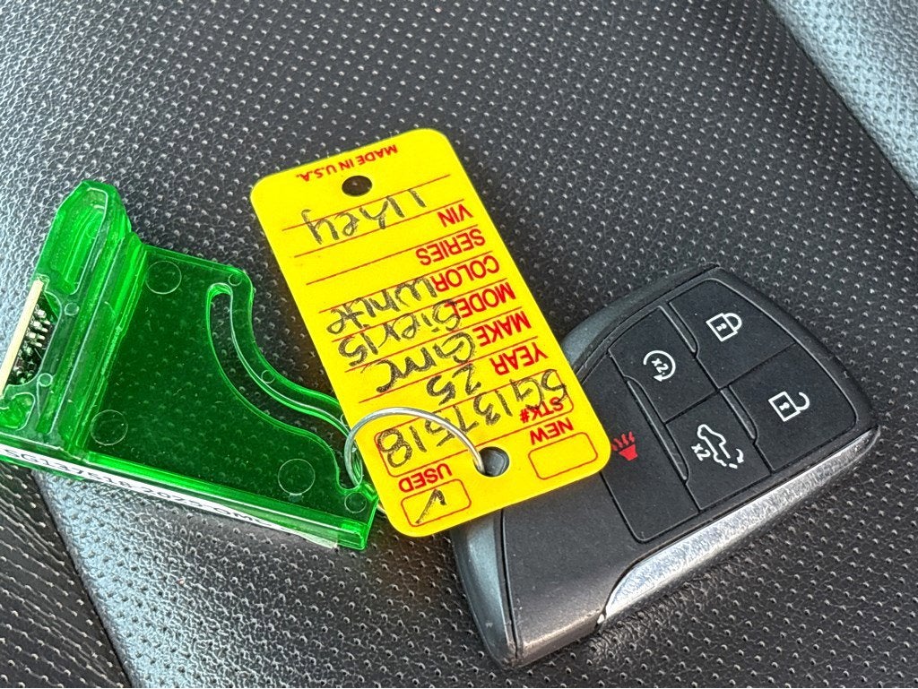 2025 GMC Sierra 1500 SLT