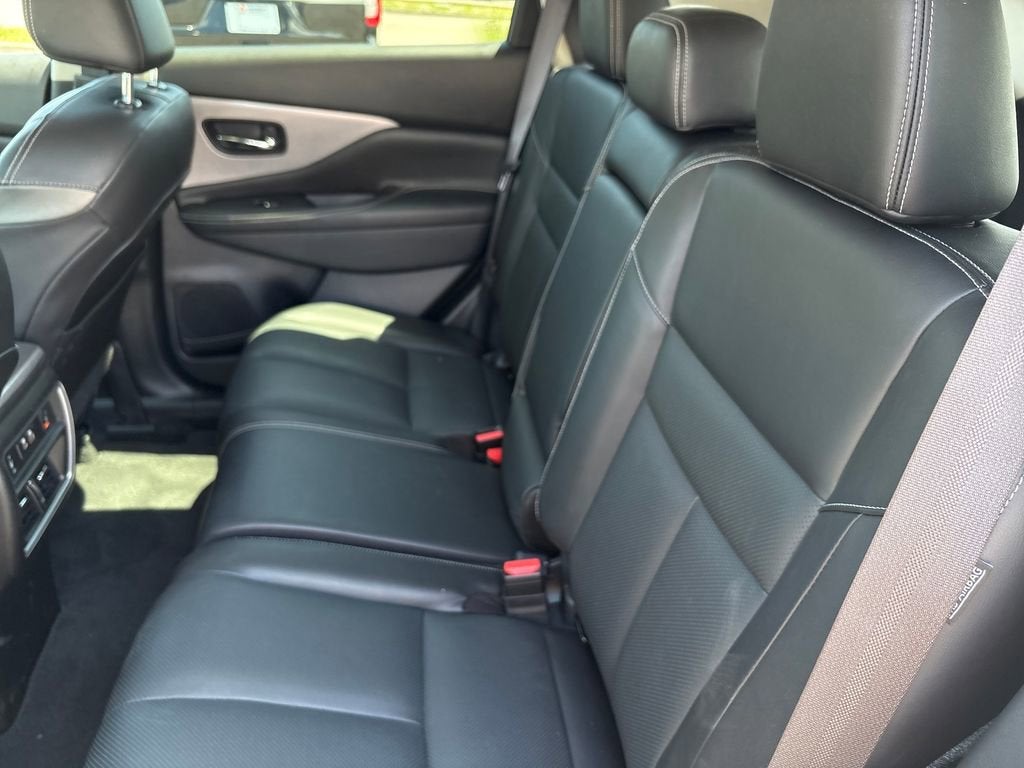 2023 Nissan Murano SL