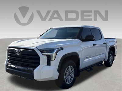 2022 Toyota Tundra 2WD SR5