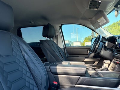 2022 Toyota Tundra 2WD SR5