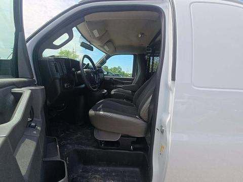 2024 Chevrolet Express Cargo 2500 WT