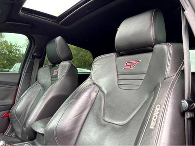 2018 Ford Focus ST
