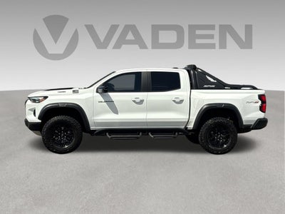 2025 Chevrolet Colorado Base
