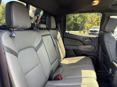 2025 Chevrolet Colorado Base