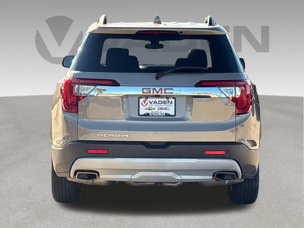 2022 GMC Acadia Base