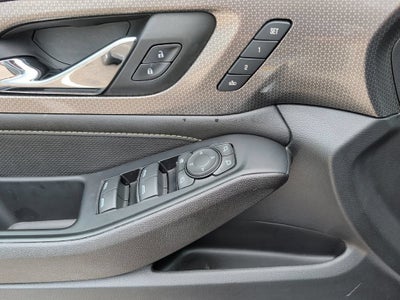 2023 Chevrolet Traverse Base