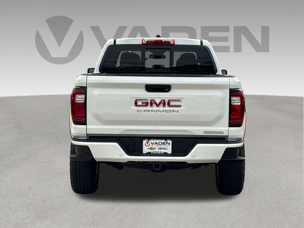 2026 GMC Canyon Base