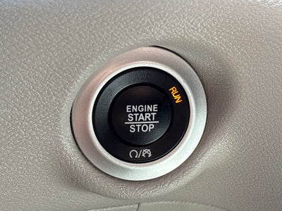 2023 Chrysler Pacifica Base