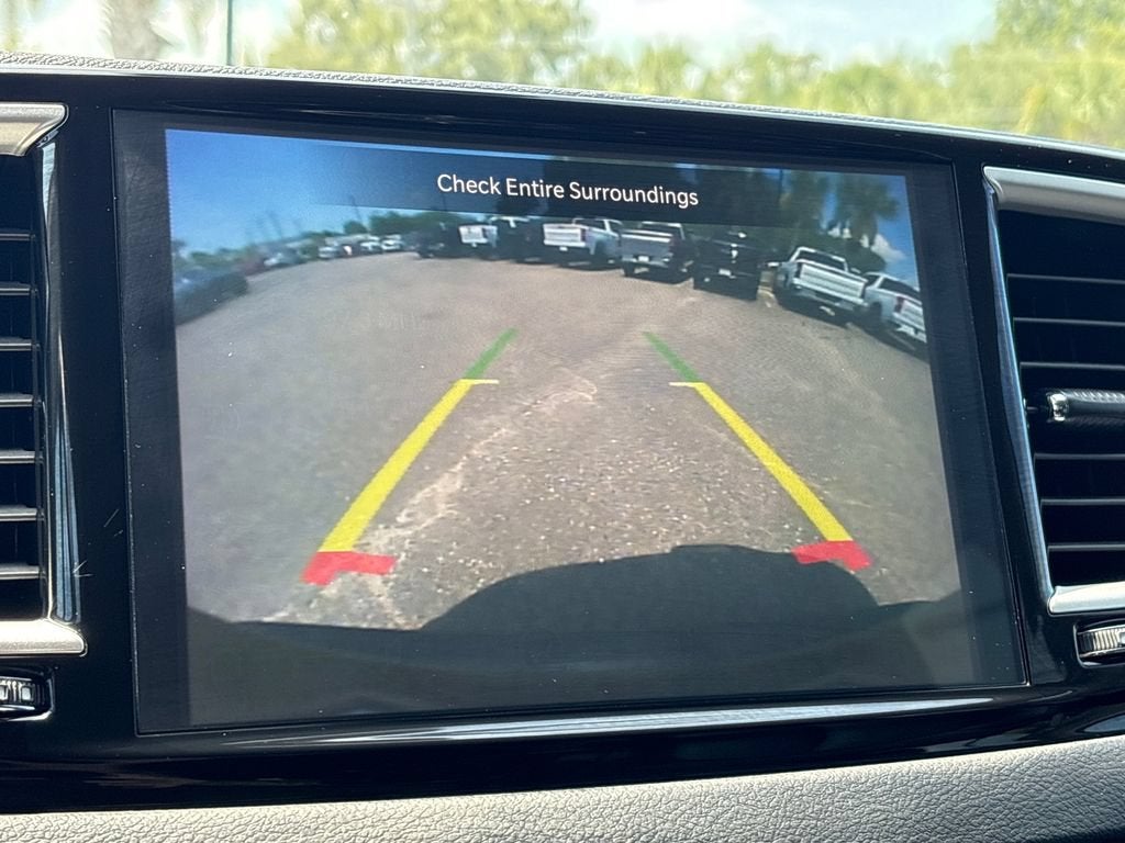 2023 Chrysler Pacifica Base