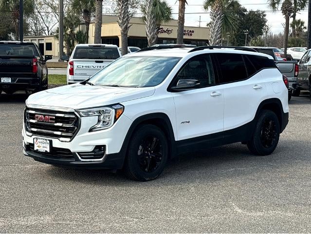 2023 GMC Terrain AT4